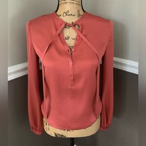 DIANE VON FURSTENBERG 100% silk Long sleeve Size 2 dusty rose color blouse LNWOT
